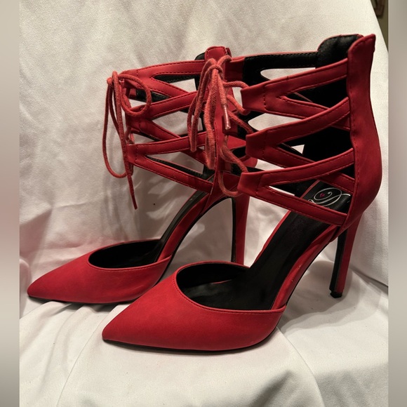 Shoes - RED 4” ankle tied stilettos !!! Size 7